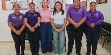 Atenea brinda acompañamiento integral a las isleñas de Zona Continental a través de la Instancia Municipal de la Mujer