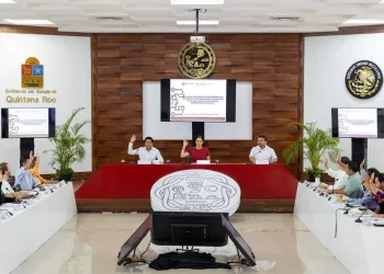 Cabildo de Playa del Carmen refuerza cobro del predial y avala reforma constitucional en materia de movilidad y seguridad vial