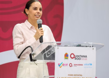 Ana Paty Peralta respalda crianza positiva para construir la paz