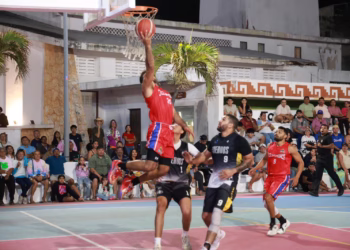 Caguameros de Isla Mujeres se imponen en casa en la Liga Maya del Caribe