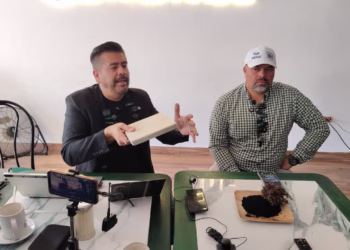 Denuncian mala disposición de sargazo por hoteles de la Riviera Maya