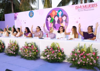 Atenea promueve espacios de decisión y participación con el Cuarto Cabildo de Mujeres en Isla Mujeres