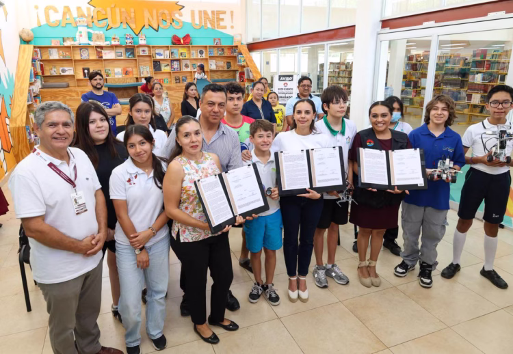 Ana Paty Peralta impulsa talento y creatividad de niños y jóvenes