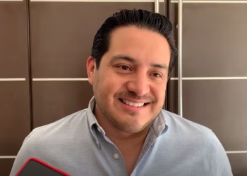 Niega Oficial Mayor estatal tener aspiraciones para 2027