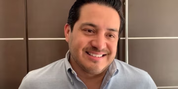 Niega Oficial Mayor estatal tener aspiraciones para 2027