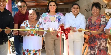 Impulsa Blanca Merari el consumo local como motor de desarrollo en Puerto Morelos