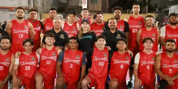Caguameros debutan con triunfo contundente en el arranque de la Liga Maya del Caribe
