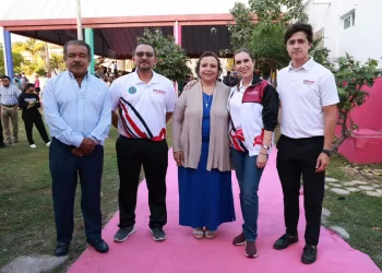 Gobierno de Atenea Gómez Ricalde construye más espacios públicos para las juventudes isleñas