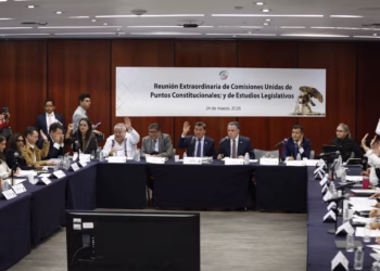 Avanza en comisiones del Senado el plan B electoral sin respaldo del PT