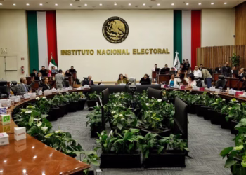 Emiten con retraso de un mes la convocatoria para elección de tres consejeros del INE