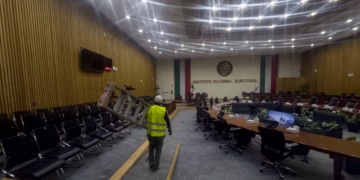 INE analiza lineamientos para procesos internos de partidos rumbo a 2027