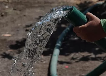 Fallo inédito de la Corte reconoce el derecho al agua potable en asentamientos irregulares
