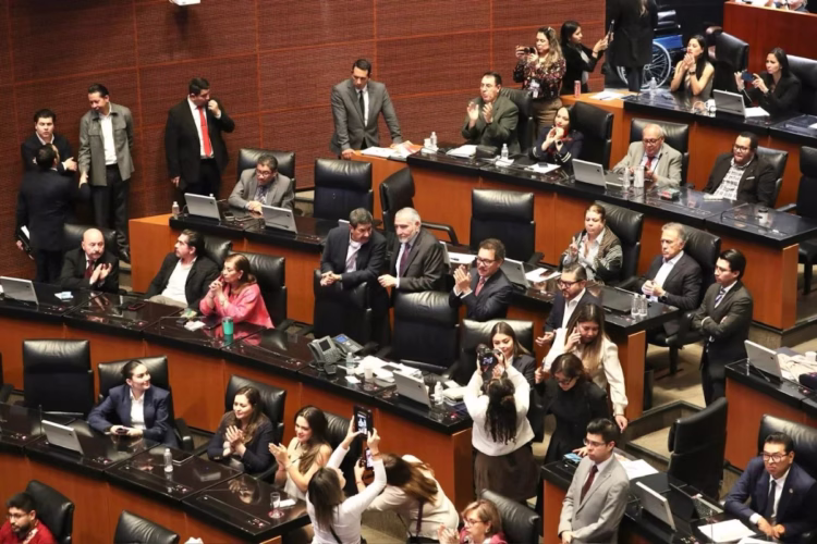 Modelo municipal del plan B no se aplicará al mismo tiempo en estados
