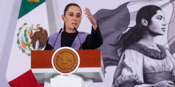 Lamenta Sheinbaum que ‘plan B’ haya sido aprobado sin adelantar la revocación de mandato