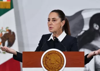 “No hay que traicionar al pueblo”: Sheinbaum sobre quienes se abstuvieron o votaron contra reforma electoral