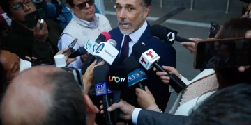 Núcleo duro de Morena repudia regreso de Sergio Mayer a su curul en San Lázaro