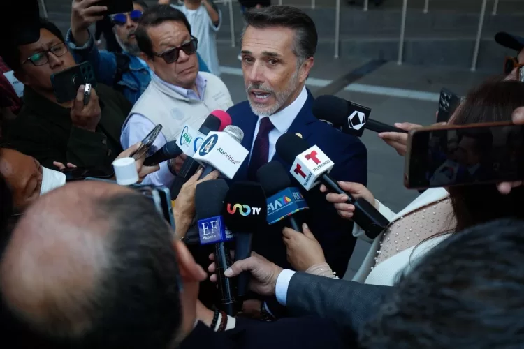 Núcleo duro de Morena repudia regreso de Sergio Mayer a su curul en San Lázaro