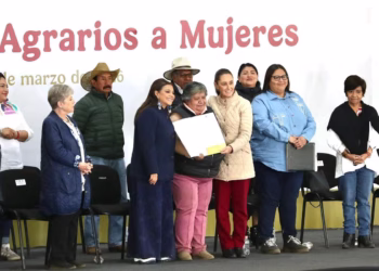 Sheinbaum reivindica a las mujeres ejidatarias y comuneras; les han entregado 30 mil títulos de propiedad