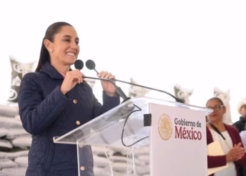 Sheinbaum: se llama Golfo de México, no de América, como pretende Trump