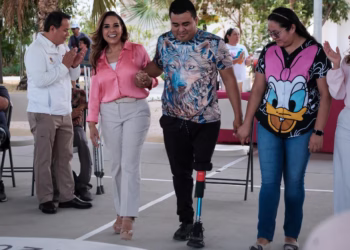 Mara Lezama transforma la vida de 22 personas al entregarles las prótesis