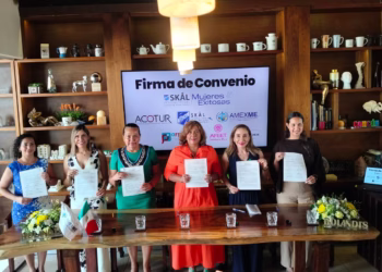 Mujeres líderes del turismo en Quintana Roo firman convenio de colaboración