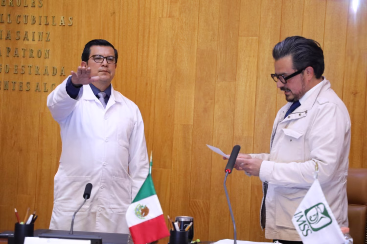 Designan a Víctor Gasca como nuevo delegado del IMSS en Quintana Roo