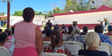 Denuncian en asamblea malos tratos del sector salud en El Cedral