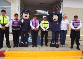 Gobierno Municipal implementa operativo en escuelas por el regreso a clases en Isla Mujeres