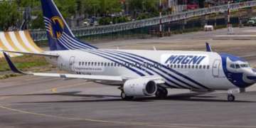 Atienden a pasajeros varados por Magnicharters en Quintana Roo