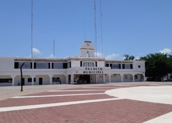 Aprietan el cinturón’ en Ayuntamiento de Playa del Carmen, ante alza en precios