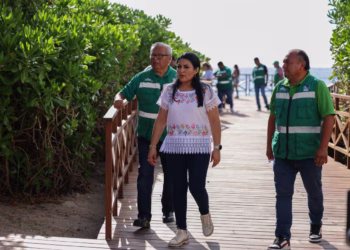 Supervisa Blanca Merari mantenimiento en accesos a playas públicas