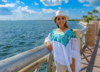 En el 56 aniversario de Cancún, Mara Lezama llama a consolidar una ciudad sustentable e incluyente 