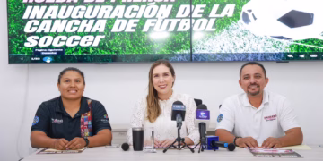 Atenea anuncia inauguración de la nueva cancha de fútbol soccer de Isla Mujeres
