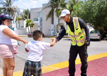 Gobierno Municipal fortalece el Programa Escuadrón Vial Escolar en beneficio de más de 6 mil 700 estudiantes