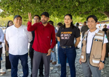 Estefanía Mercado y juventud playense impulsan conciencia ambiental con “Tequios por la Tierra y Murales Mundialistas”