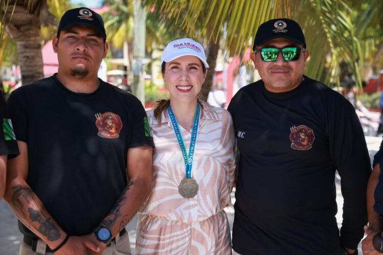 Ayuntamiento de Isla Mujeres invita a la “Batalla de Titanes: Bomberos vs CrossFit”