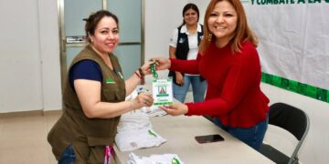 Entrega OIC uniformes y credenciales para impulsar declaración patrimonial en Puerto Morelos