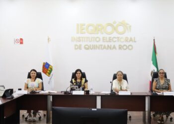 Aprueba IEQROO actualización de tabla de equivalencias del Servicio Profesional Electoral Nacional