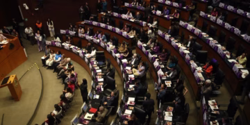 Oposición en el Senado admite que son cuantiosos los recursos destinados a partidos políticos