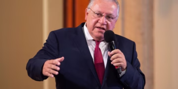 Rafael Marín dejó Aduanas pero no por razones electorales, confirma Sheinbaum