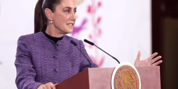 Sheinbaum: especialistas investigan serie de derrames que afectan el Golfo de México