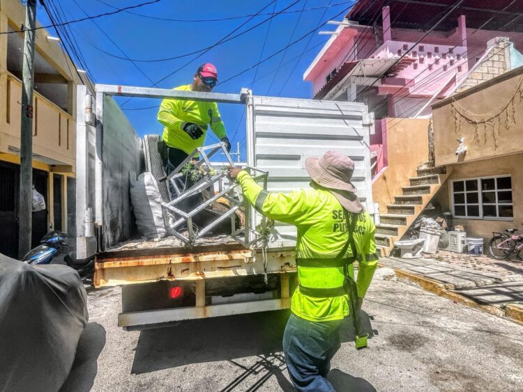 Refuerza Gobierno de Isla Mujeres acciones de descacharrización 