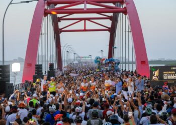 Inauguran Claudia Sheinbaum y Mara Lezama el Puente Nichupté en Cancún