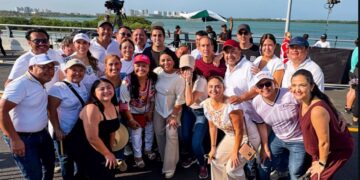 Atestigua Blanca Merari inauguración del puente vehicular Nichupté