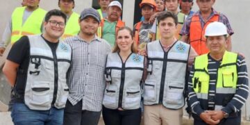 Atenea reconoce a trabajadores de la construcción por ser clave en la transformación de Isla Mujeres