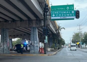 Explosión de transformador de CFE deja a gran parte de Playa del Carmen y Cozumel sin electricidad
