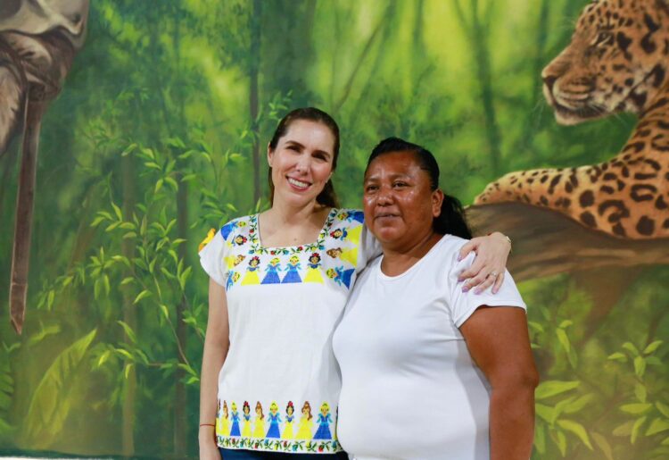 Mural “El Chiclero” da identidad y color a la renovada Plaza Ejidatarios de Ciudad Mujeres