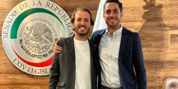 Fernando Muñoz fortalece vínculos del PVE tras reunión con Pepe Couttolenc