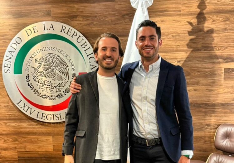 Fernando Muñoz fortalece vínculos del PVE tras reunión con Pepe Couttolenc