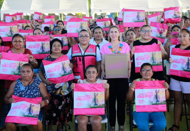 Atenea respalda a madres de familia con el Programa “Isleña de Corazón”